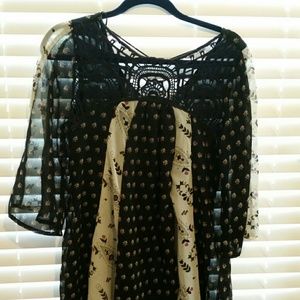 Boho style dress with crochet neckline