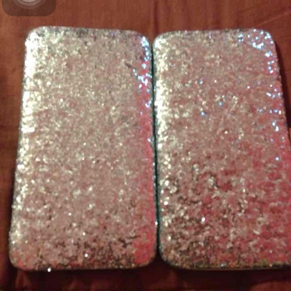 Wallet - Picture 2 of 2