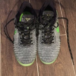 Nike Kobe 8 VIII Christmas youth size