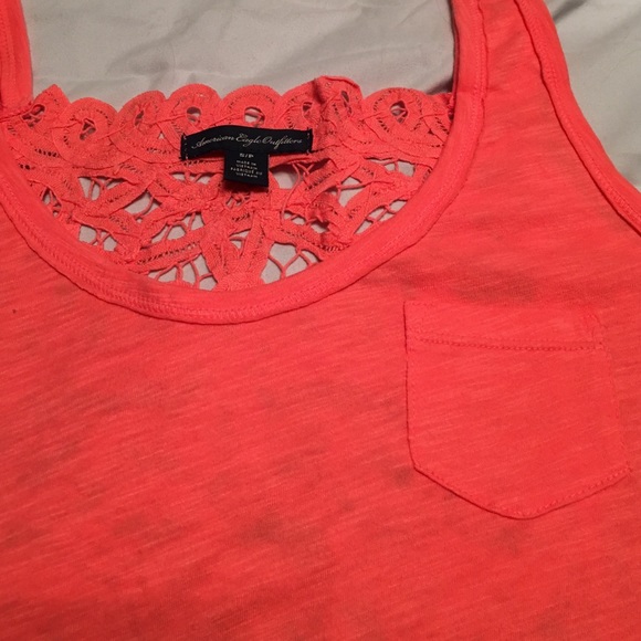 Coral Lace Back Crop Tank - Picture 2 of 4