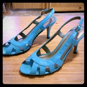 Low heal blue sandals