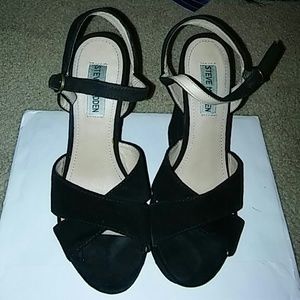 Steve Madden leather wedges
