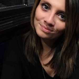 Meet your Posher, Jillian