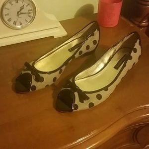 NWOT - Claudia Ciuti Polkadot Flats