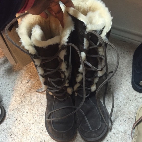 Chocolate brown UGGS