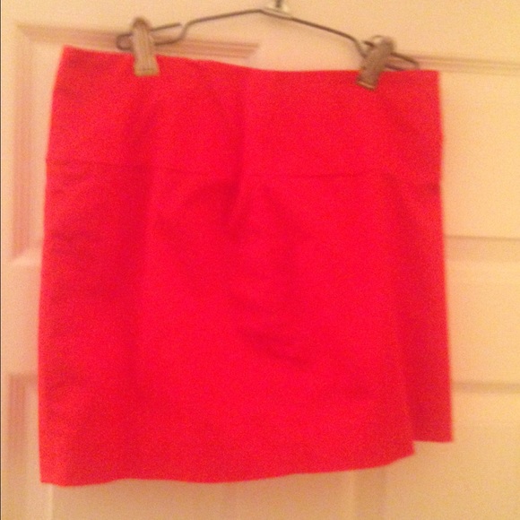 Electric peach express skirt