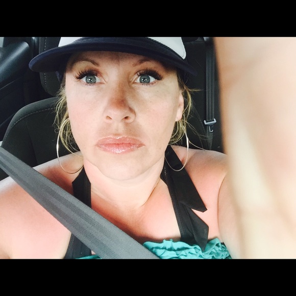 Meet your Posher, Leah