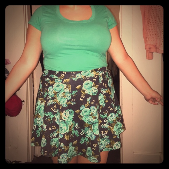 Green shirt and skirt set