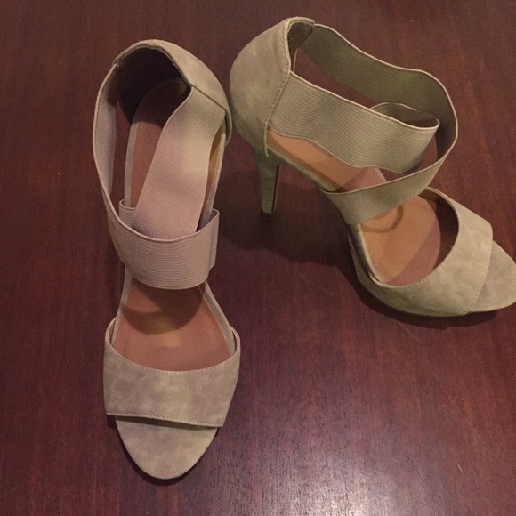 Tan platform heels with elastic ankle strap