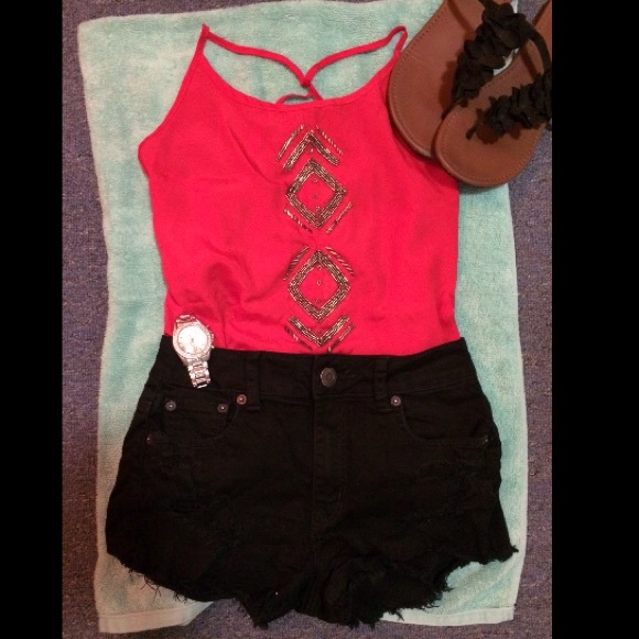 American Eagle High Rise Festival Shorts