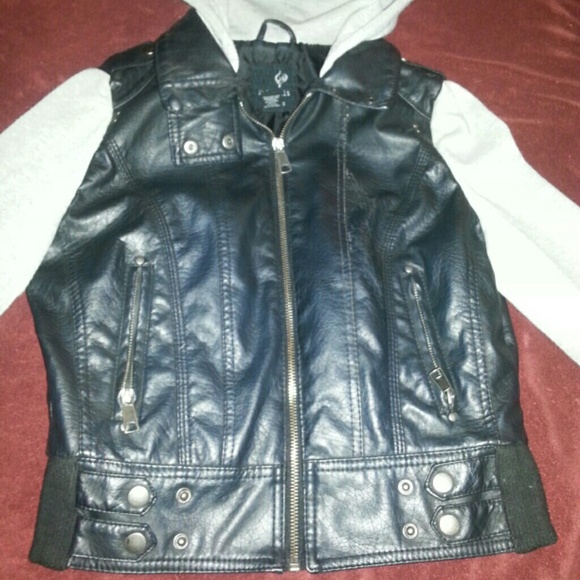 Full Tilt Black and Gray Leather Jacket