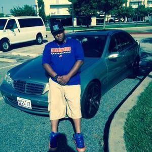 Meet your Posher, Davery