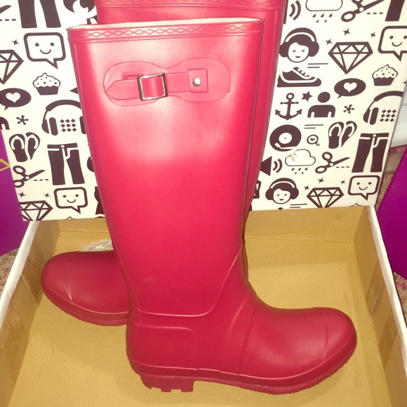 Paddington knee-high rain boots