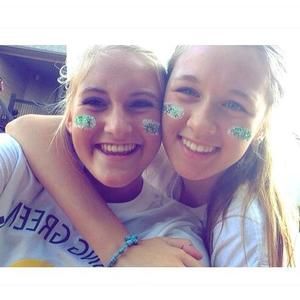 Meet your Posher, Julia