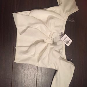 White three quarter bow crop top brand new
