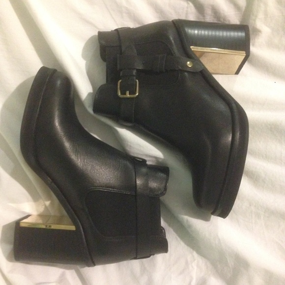 Gold Mid High Heel Chelsea Ankle Boots