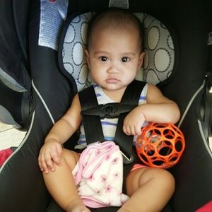 Meet your Posher, Yna