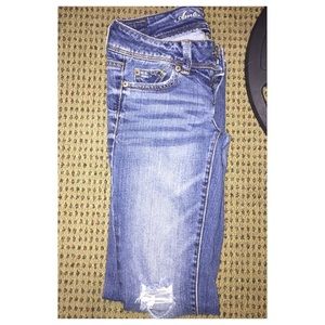 American eagle ripped jeans size 0