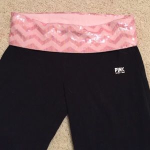 VS sequence yoga pants