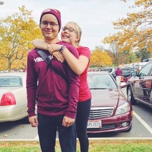 Meet your Posher, Ella