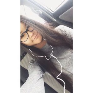 Meet your Posher, Kyla