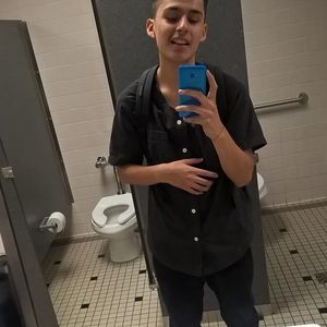 Meet your Posher, Diego