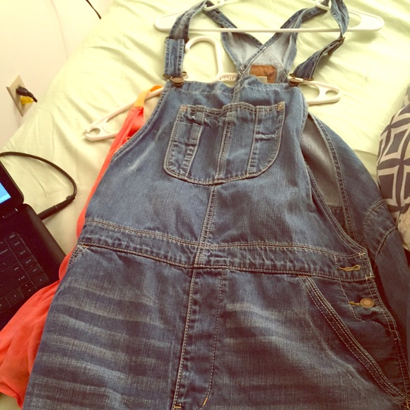 Jean short overalls never worn