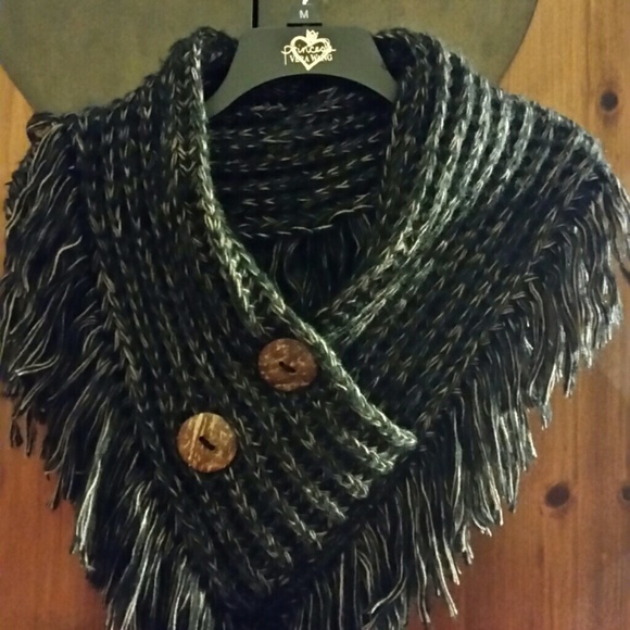 New winter over the shoulder scarf