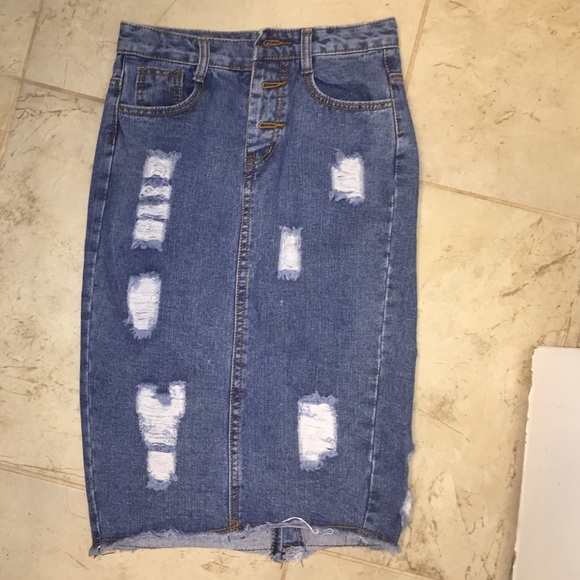 Denim skirt