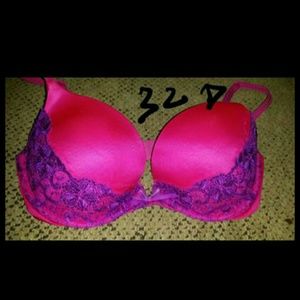 Victoria Secret very sexy pushup 32D