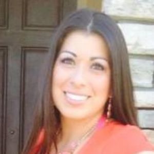 Meet your Posher, Elizabeth