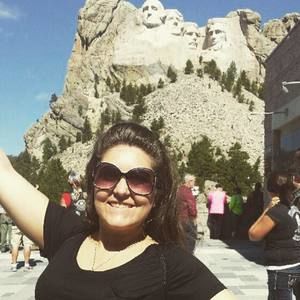 Meet your Posher, Amy