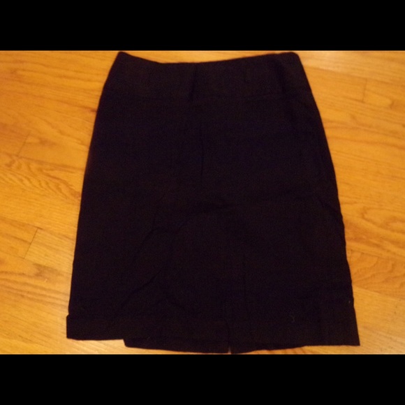 Willi Smith Size 8 black skirt