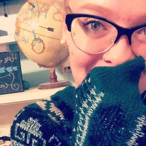 Meet your Posher, Jasmine