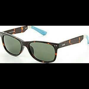 TOMS beachmaster sunglasses