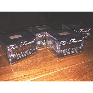 Too Faced Air Buffed BB Creme