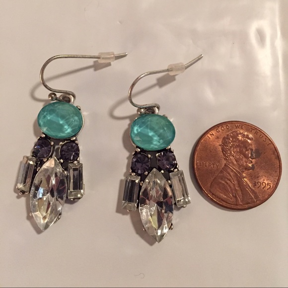 Gap earrings