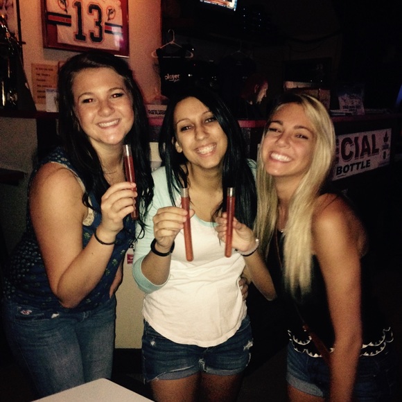 Meet your Posher, Macy