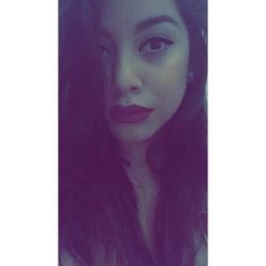 Meet your Posher, Gabriela