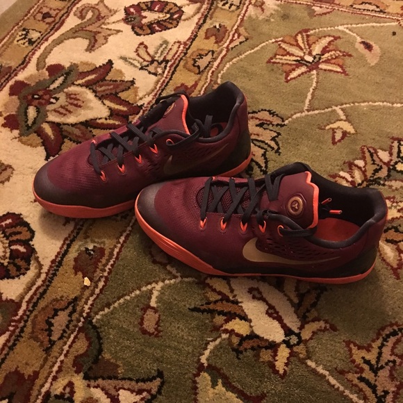 Kobes (SOLD)