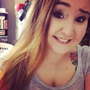 Meet your Posher, Ashlee