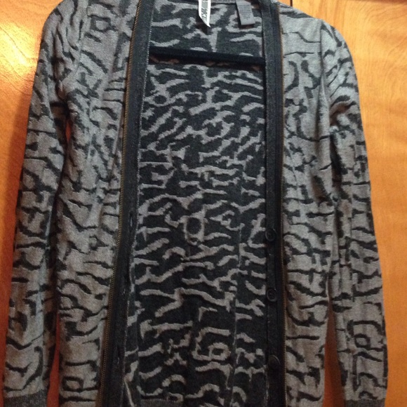 Adorable BKE sweater😘