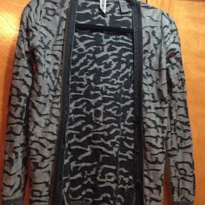 Adorable BKE sweater😘