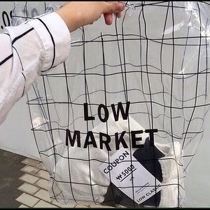 Meet your Posher, Ms. Howard