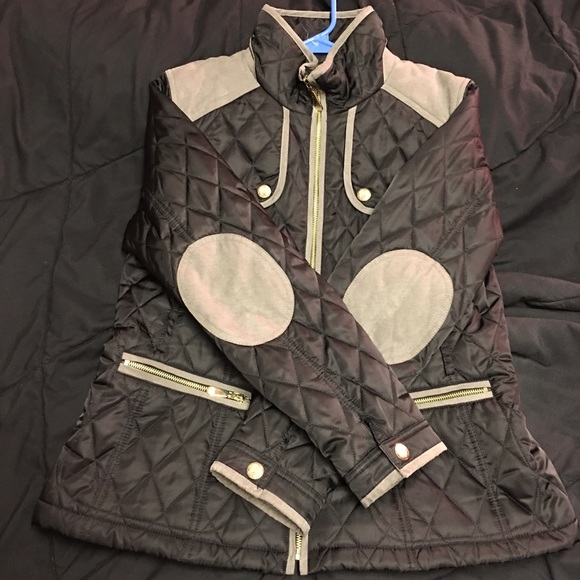 Vince Camuto quilted jacket EUC
