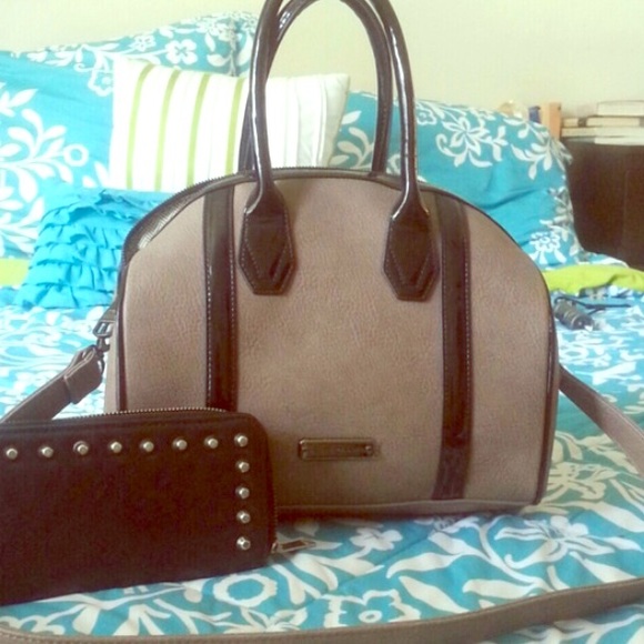 Beautiful Steve Madden purse