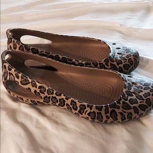 Cute crocs shoes size 9