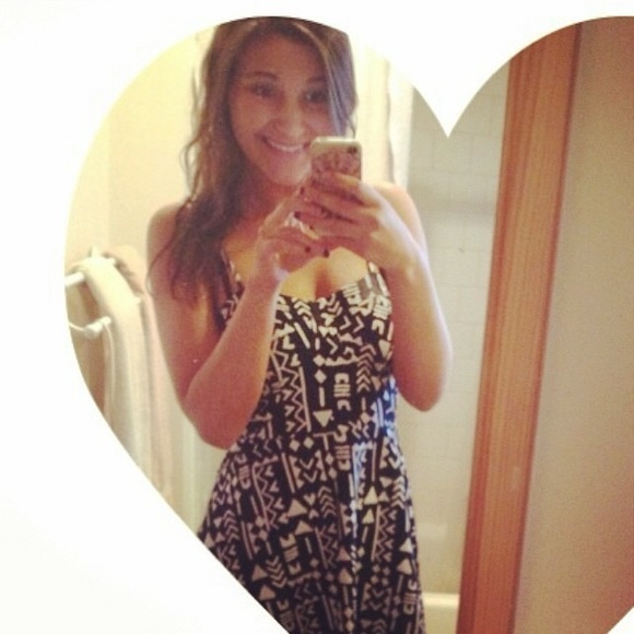 Meet your Posher, Olive - Picture 4 of 4