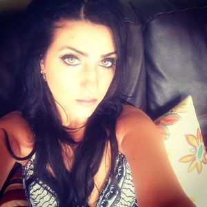 Meet your Posher, Jen