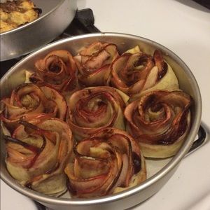 Meet your Posher, Daniela